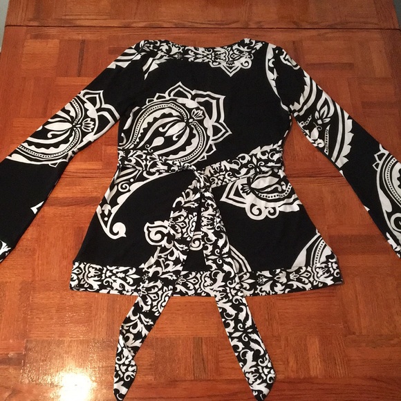 WHITE HOUSE BLACK MARKET bell sleeve tunic - Picture 10 of 14